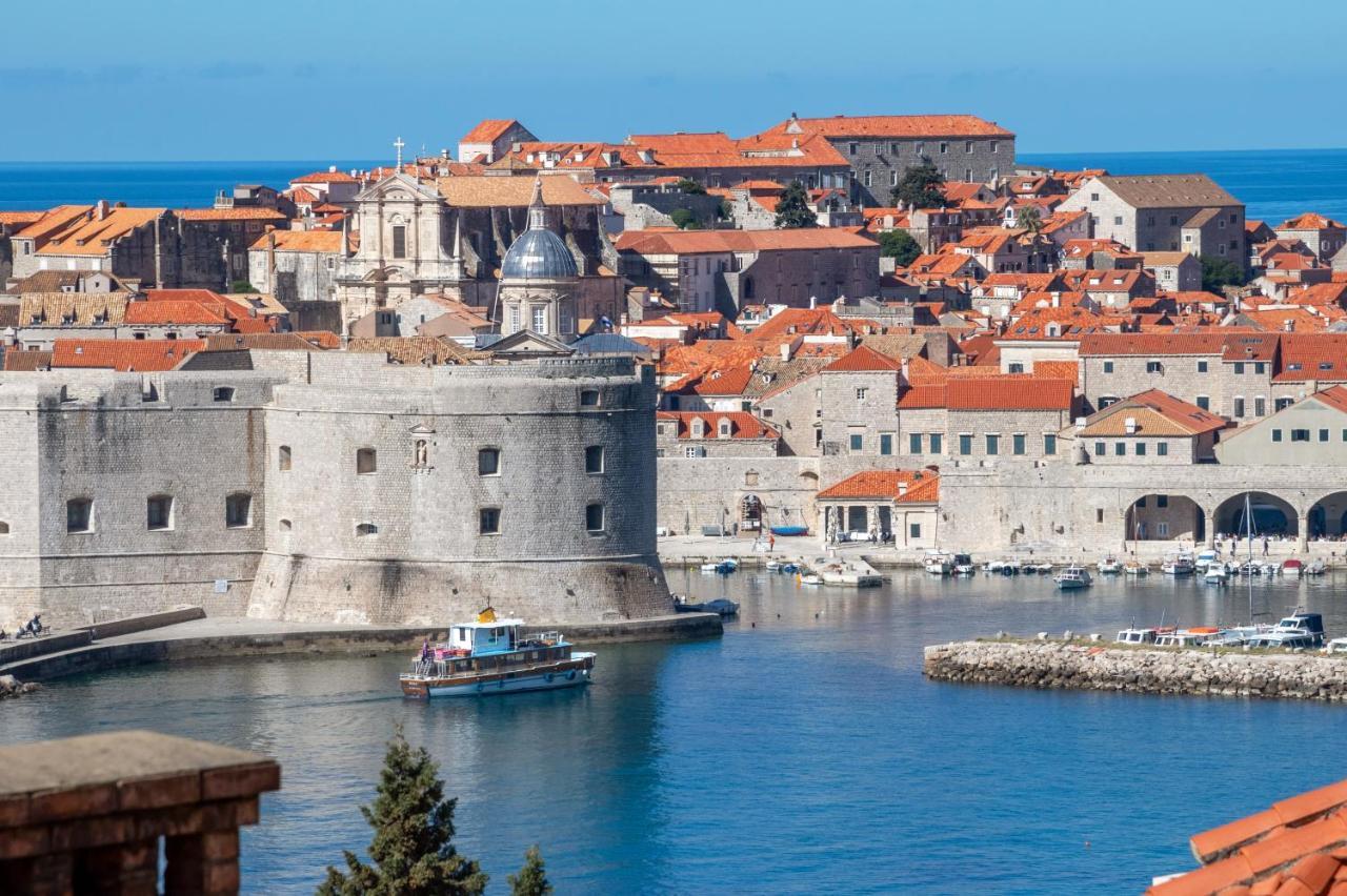 Sunset Over The Dubrovnik'S Old Town Ngoại thất bức ảnh